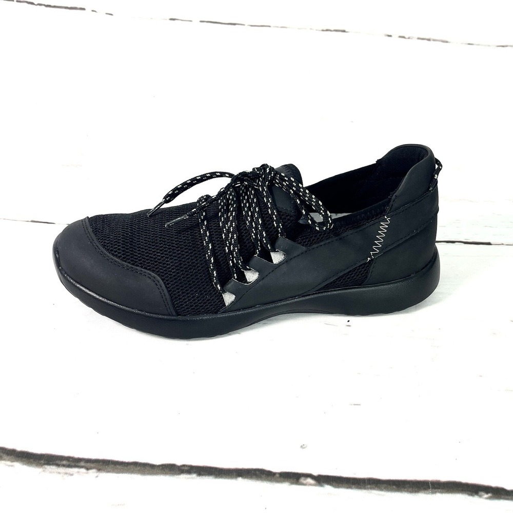 Traq Algeria Purpose Shoes Women's 40 US 9.5-10 Black Athletic Sneaker New
